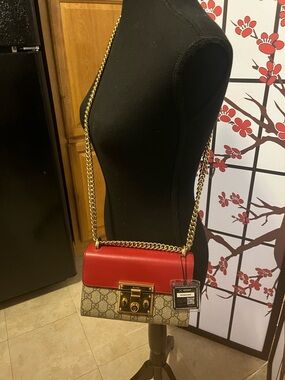Gucci Red Leather & GG Supreme Canvas Chain Shoulder Bag